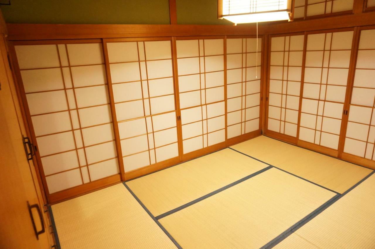 Guesthouse Arigato Hiroshima Exterior photo